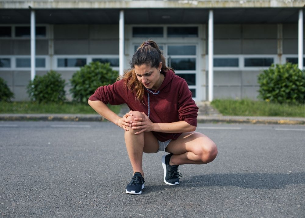 How To Treat MCL Injury With Lava Sand Heating Pad