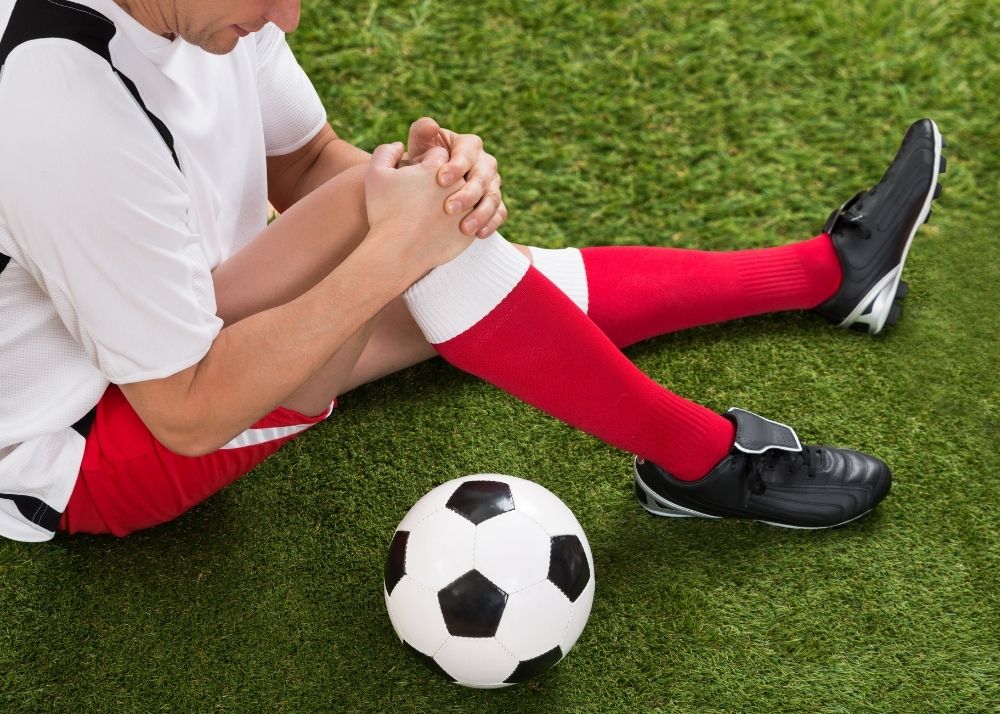 How To Treat An ACL Injury With A Lava Sand Heating Pad