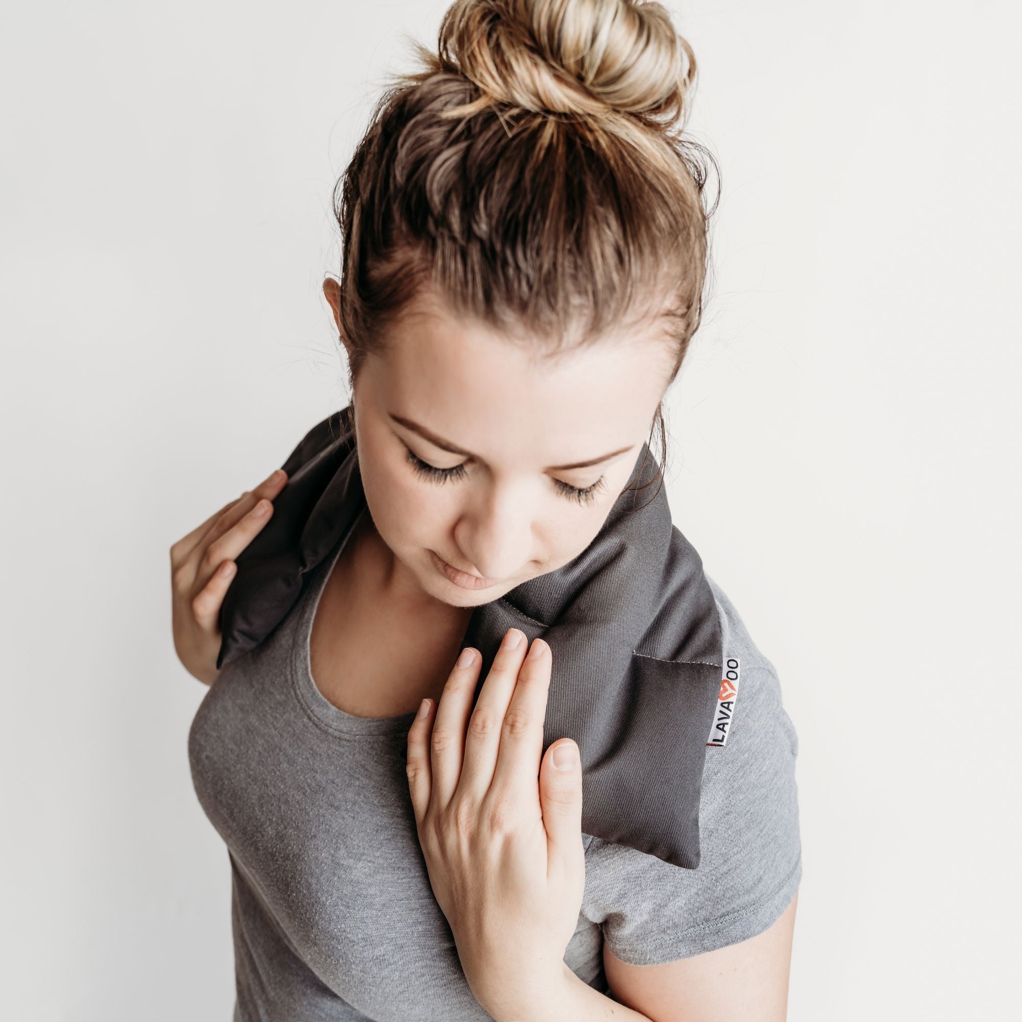 Lavayoo Wrap | Lava Sand Filled Weighted Heating/Cooling Pad