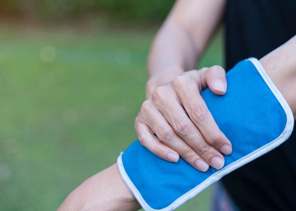 How to Use Heat And Cold Treatment While Working Out