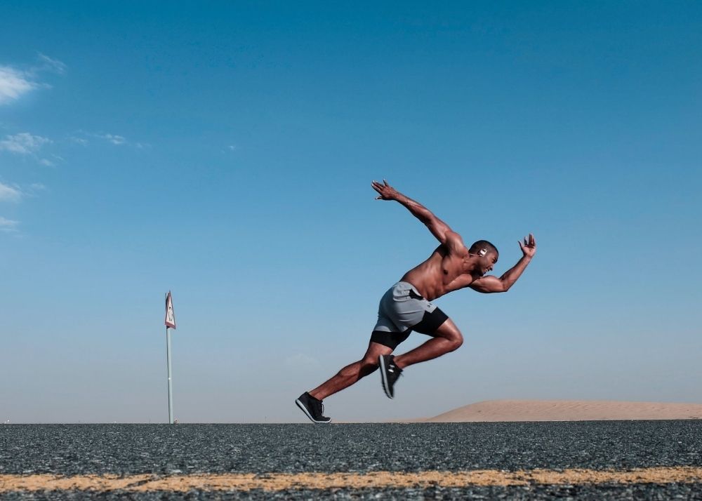 How To Treat Runner's Knee With Lava Sand Heating Pad Lavayoo